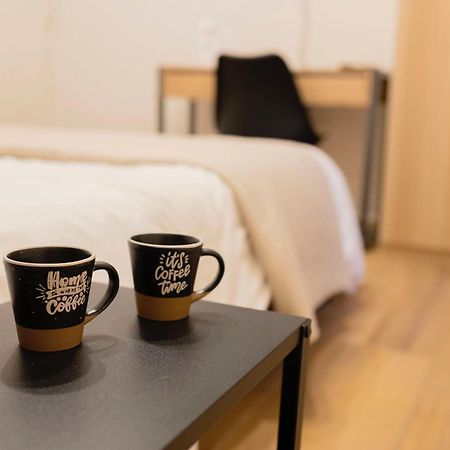 Maison Rose, Host Apartments Napoli Bagian luar foto